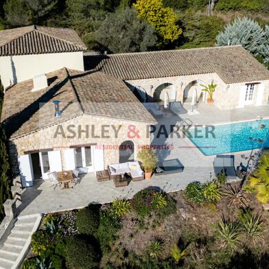 Maison 10 pièces 2350000 €