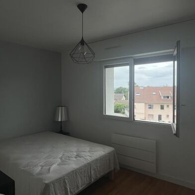 Appartement 1 pièces 550 €