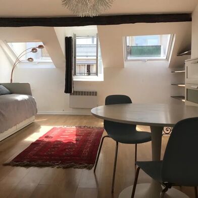 Appartement 2 pièces 1300 €