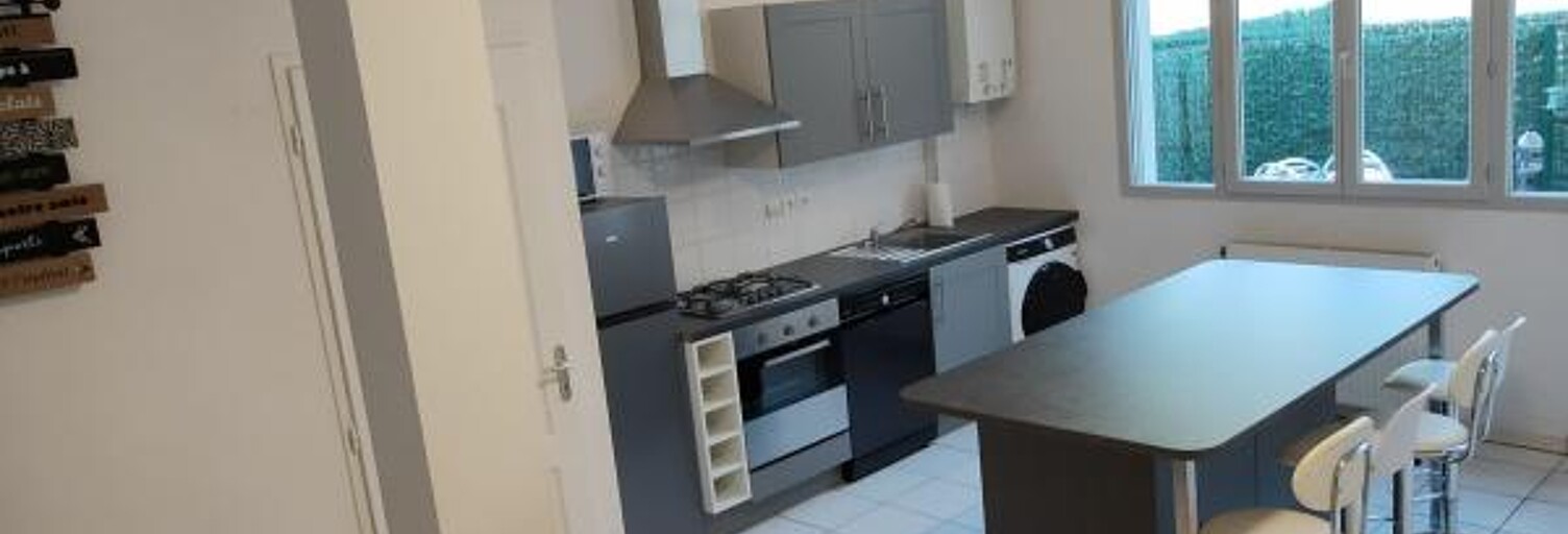 Appartement 4 Pièces 81 m² à louer à Lyon 8 (69008)