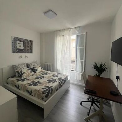 Appartement 1 pièces 920 €