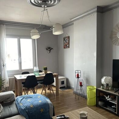 Appartement 2 pièces 530 €