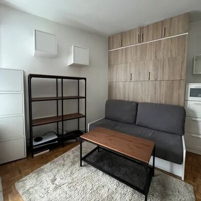 Appartement 1 pièces 860 €