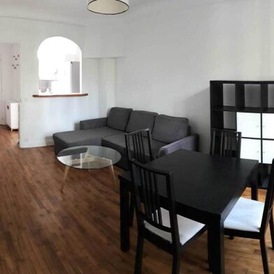 Appartement 2 pièces 1210 €