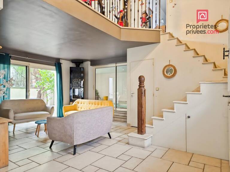 Ensemble immobilier avec maison principale + appartement indépendant - Troyes, secteur Brossolett — photo 1