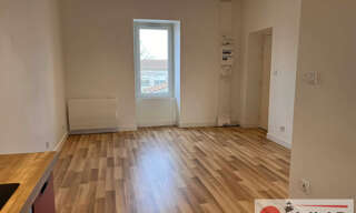 Appartement 1 Pièce 22 m² à louer à Croix-Chapeau (17220)