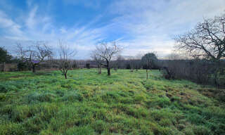 Terrain  1646 m² à vendre à Pugnac (33710)