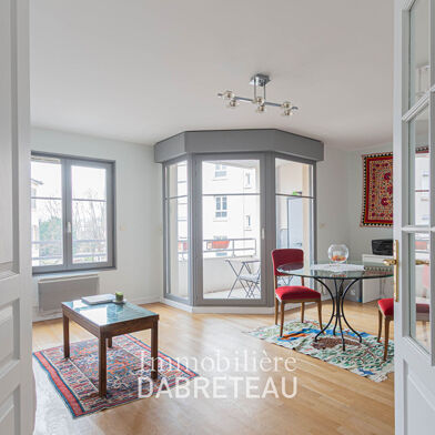 Appartement 3 pièces 1150 €