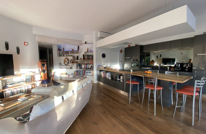 MAISON BOIS ARCHITECTE D'EXCEPTION AVEC PISCINE CHAUFFEE — photo 4
