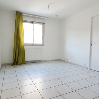 Appartement 2 pièces 386 €
