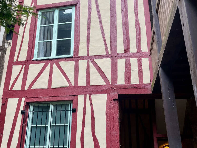 Appartement ROUEN (76000) Rue Eau de Robec 1 pièce 8 m² — photo 1