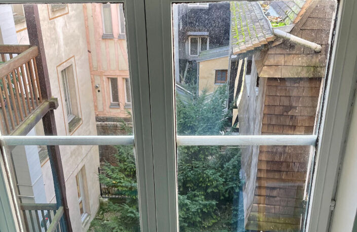 Appartement ROUEN (76000) Rue Eau de Robec 1 pièce 8 m² — photo 4