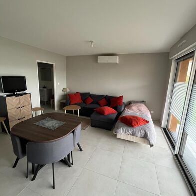 Appartement 1 pièces 730 €