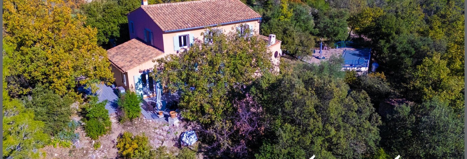 Maison 8 Pièces 170 m² à vendre à La Roquebrussanne (83136)