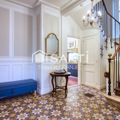 Maison 9 pièces 480000 €