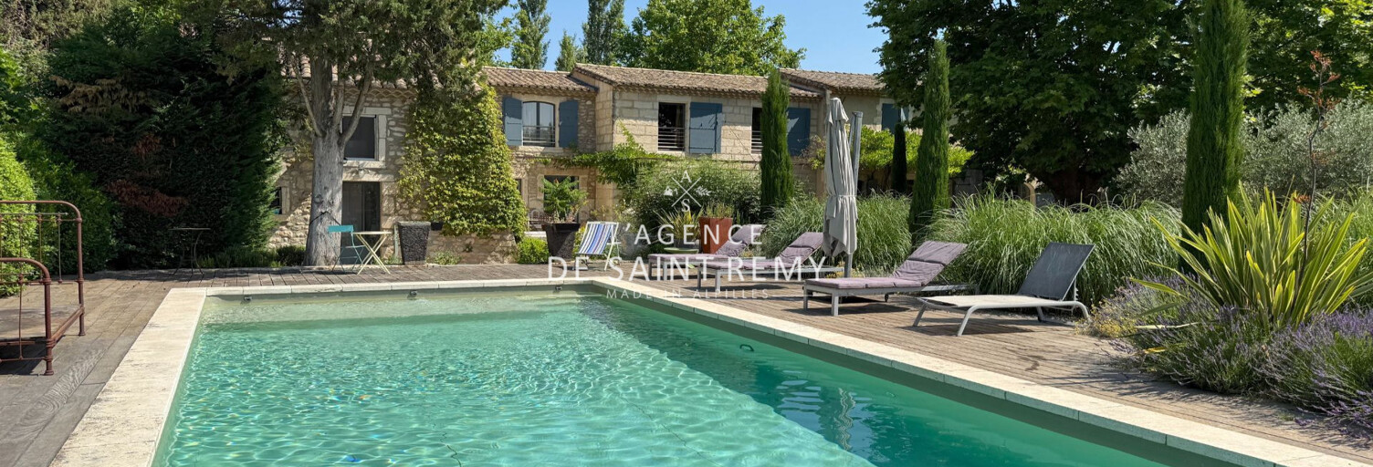 Maison 8 Pièces 400 m² à vendre à Saint-Rémy-de-Provence (13210)
