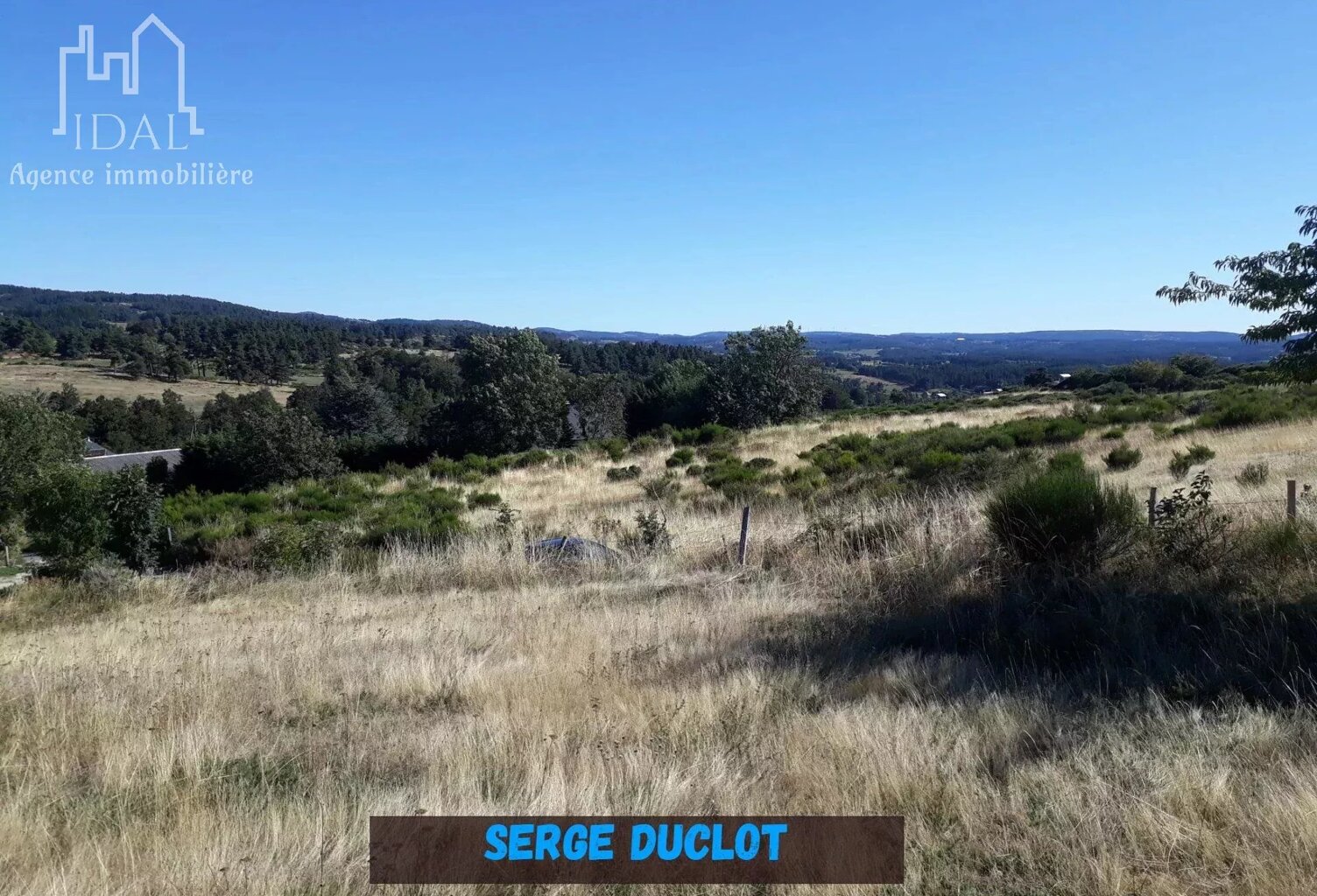Terrain  constructible de 1713 m² env. Lot A — photo 1