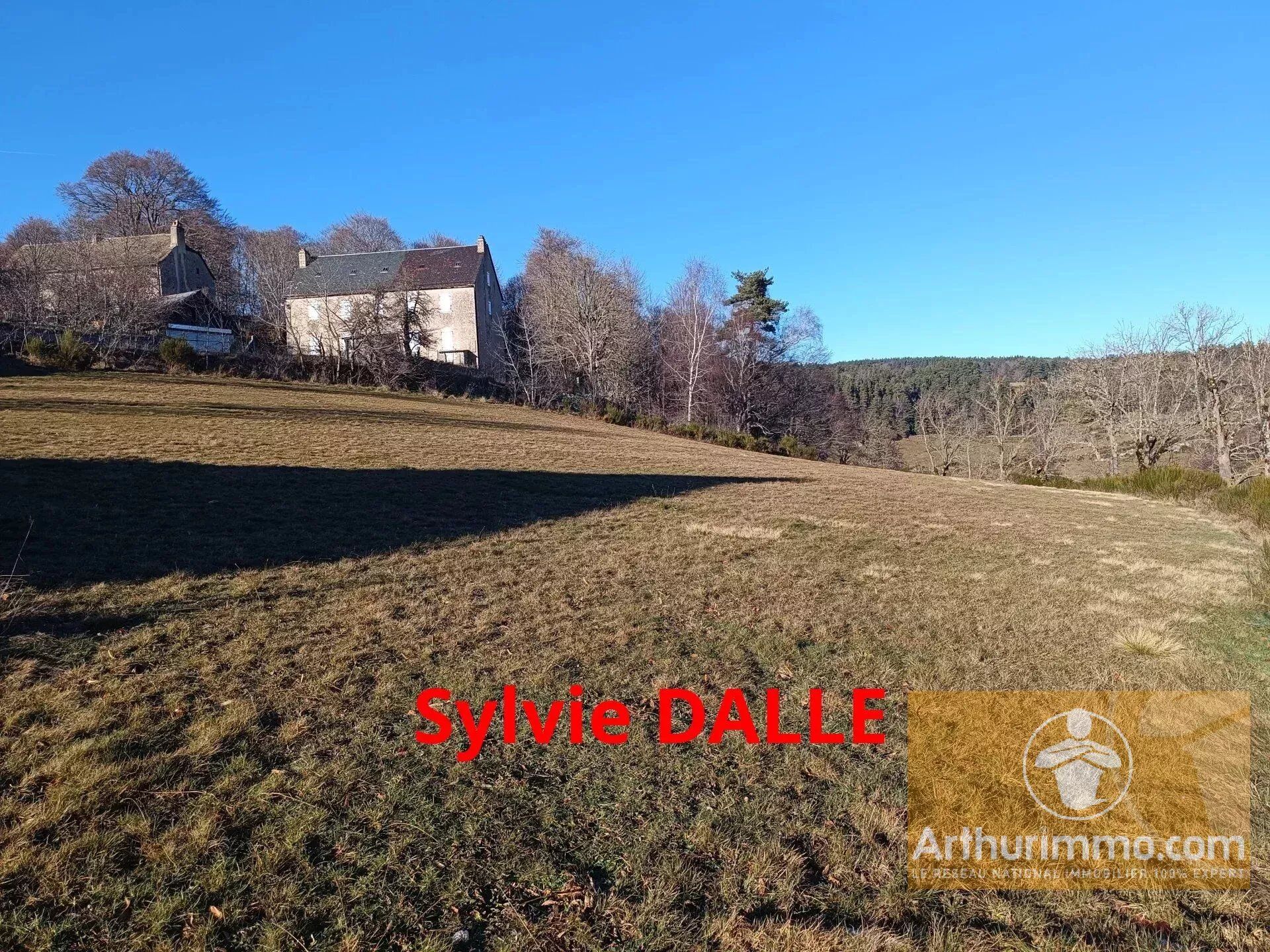 Vente Terrain 3689 m2 à Fau-de-Peyre · à Peyre-en-Aubrac · 45 000 €