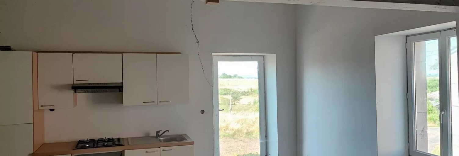 Maison 4 Pièces 110 m² à vendre à Les Costes-Gozon (12400)