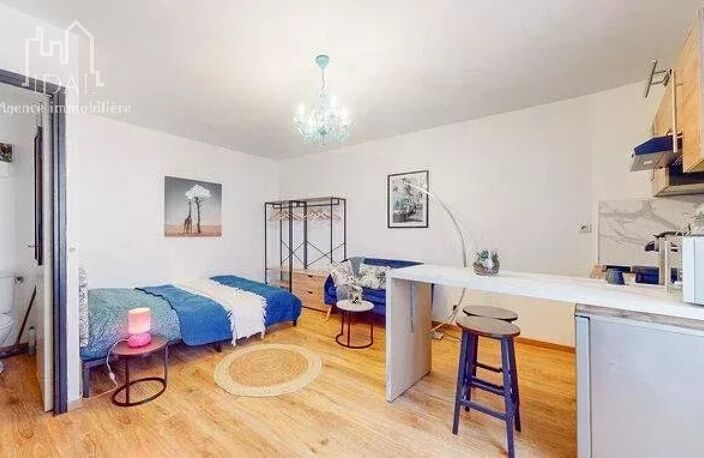 Immeuble entièrement rénové avec soin, — photo 3