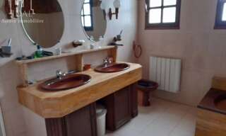 Maison  597 m² à vendre à Verrières (12520)