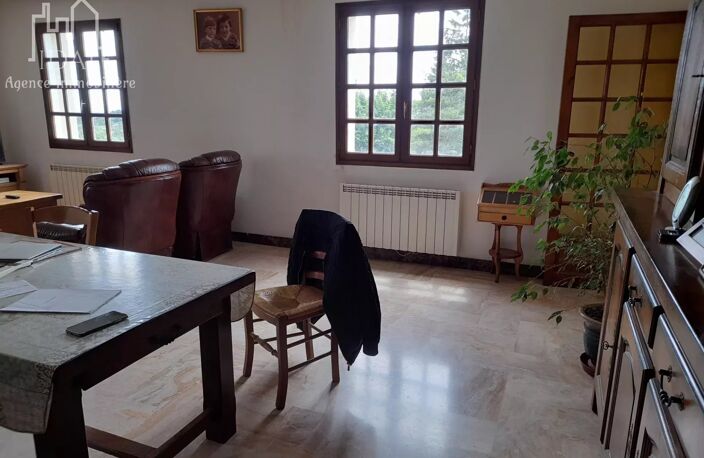 Ensemble immobilier proche de la A75 — photo 4