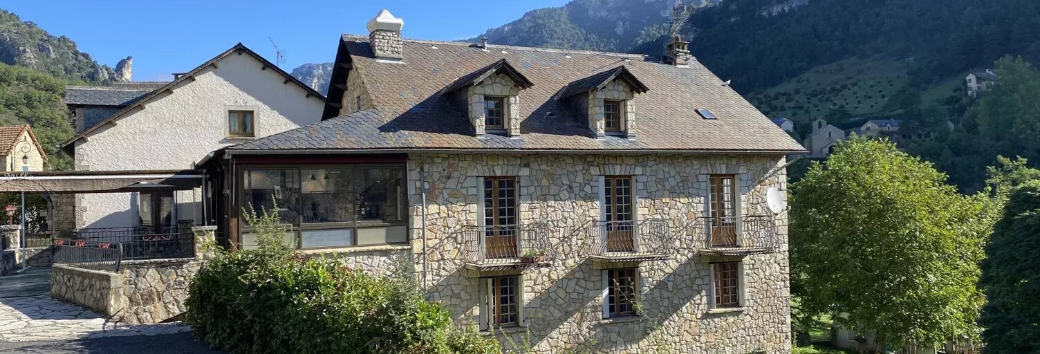 Immeuble  380 m² à vendre à Massegros Causses Gorges (48210)