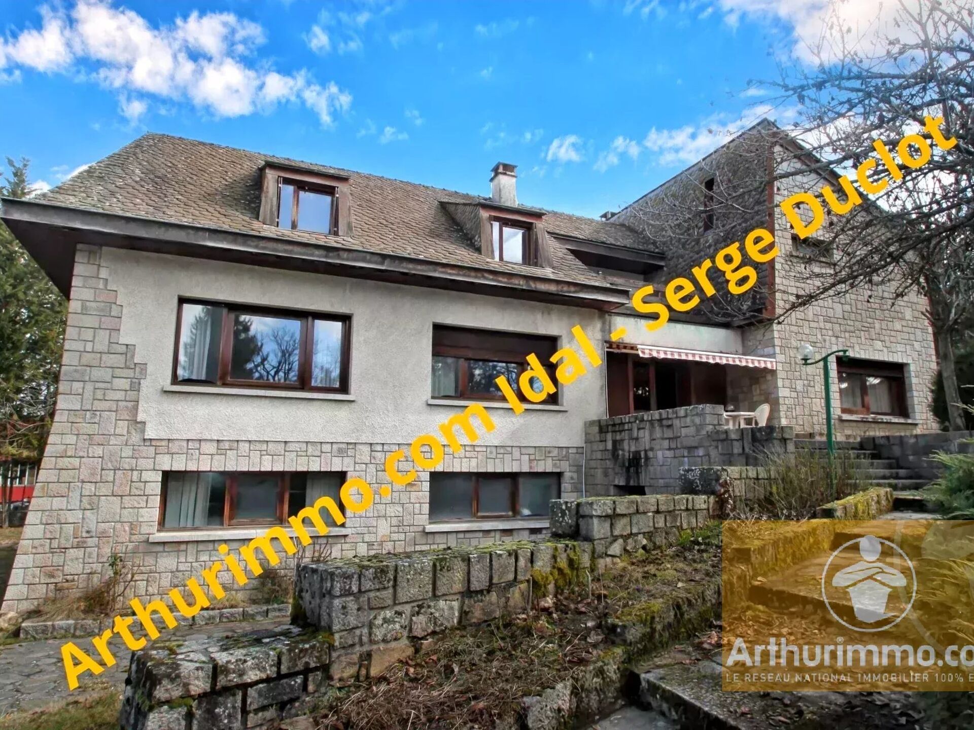 Maison 11 pièces 272 m² · à Le Malzieu-Ville · 272 m² · 315 000 €