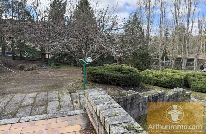 Maison de 272 m² dans un Cadre Verdoyant — photo 5