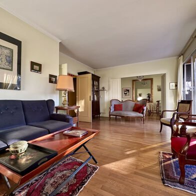 Appartement 5 pièces 294000 €