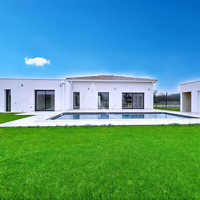 Maison 5 pièces 435000 €