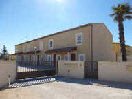 A Louer - appartement à Chateauneuf-Les-Martigues T3 de 62.40 m2, avec 2 places de stationnement, jardinet — photo 4