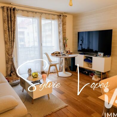 Appartement 3 pièces 225000 €
