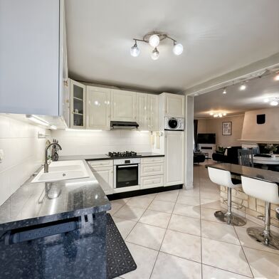 Maison 6 pièces 395000 €