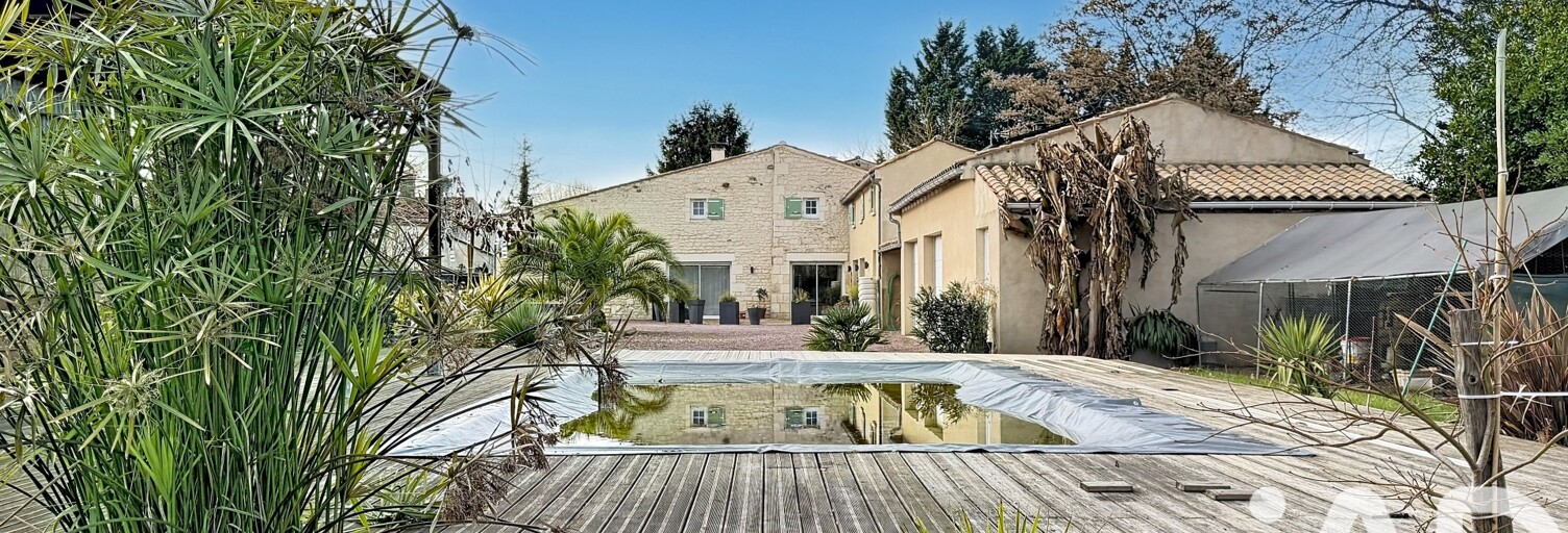 Maison 9 Pièces 181 m² à vendre à Pons (17800)