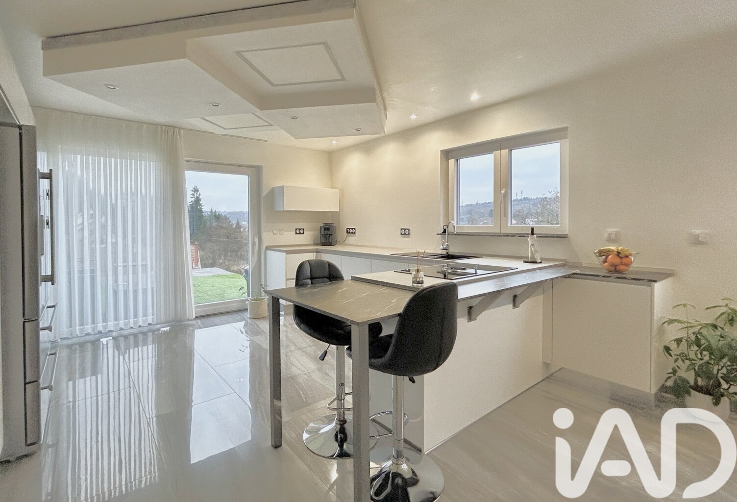 Vente Maison/villa 8 pièces — photo 1