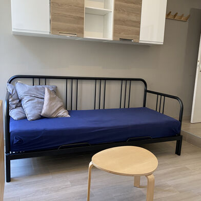 Appartement 1 pièces 630 €