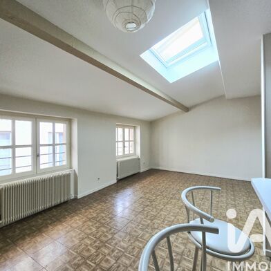 Appartement 4 pièces 790 €