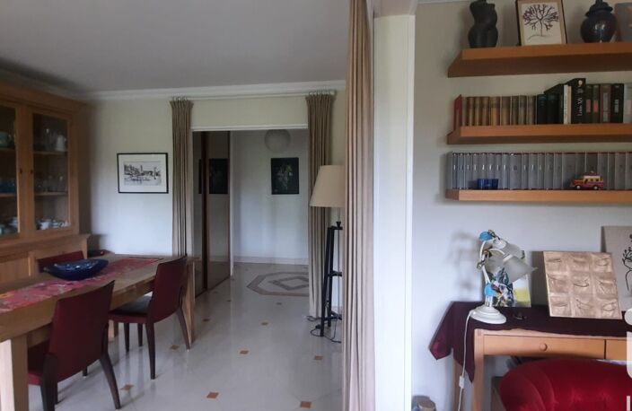 Vente Appartement 5 pièces — photo 2