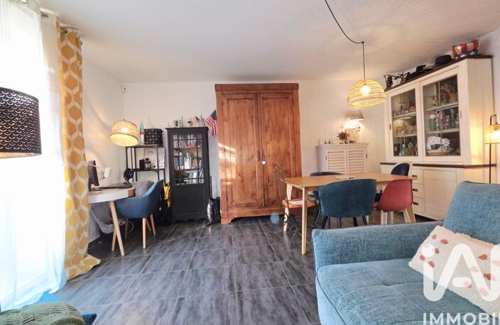 Vente Maison de ville 4 pièces — photo 2