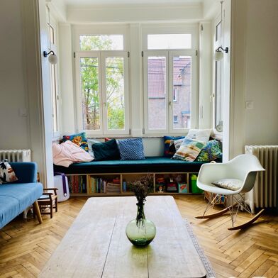 Maison 7 pièces 748000 €