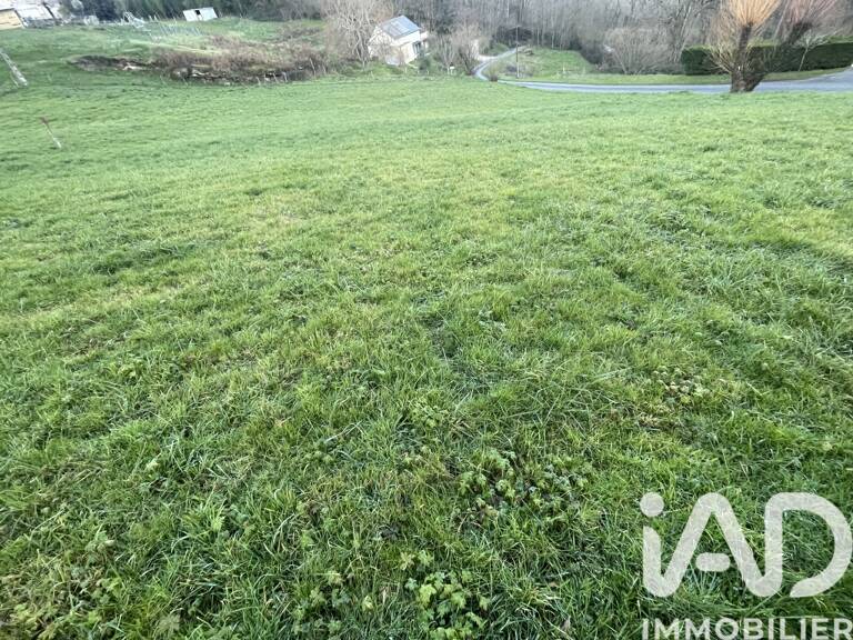 Vente Terrain à bâtir 3 180 m&sup2; — photo 1