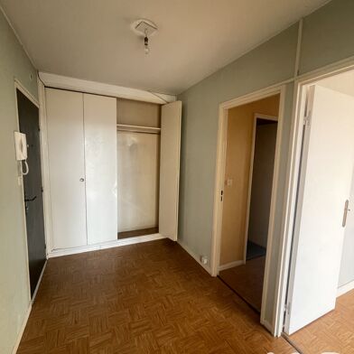 Appartement 3 pièces 164000 €