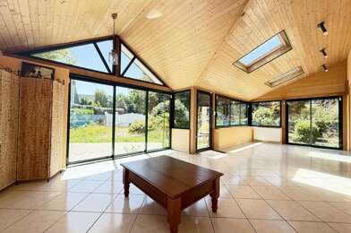 Maison 8 pièces 405405 €