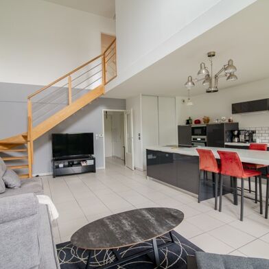 Appartement 5 pièces 380000 €