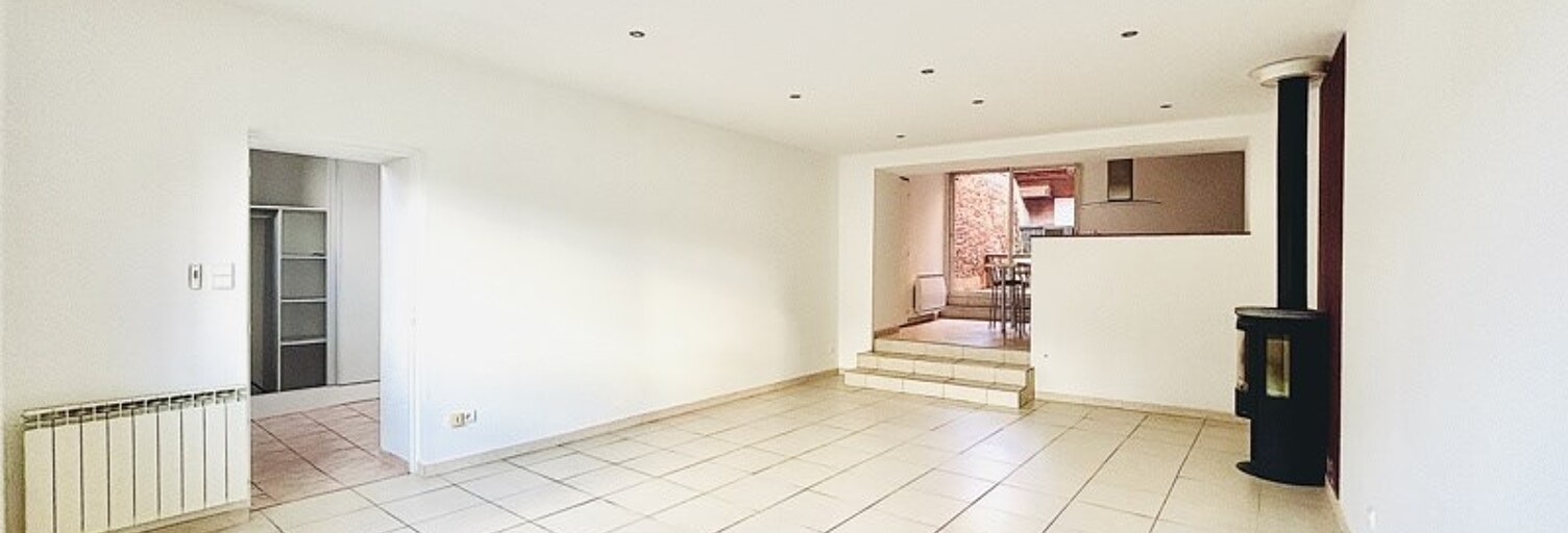 Immeuble   m² à vendre à Venerque (31810)