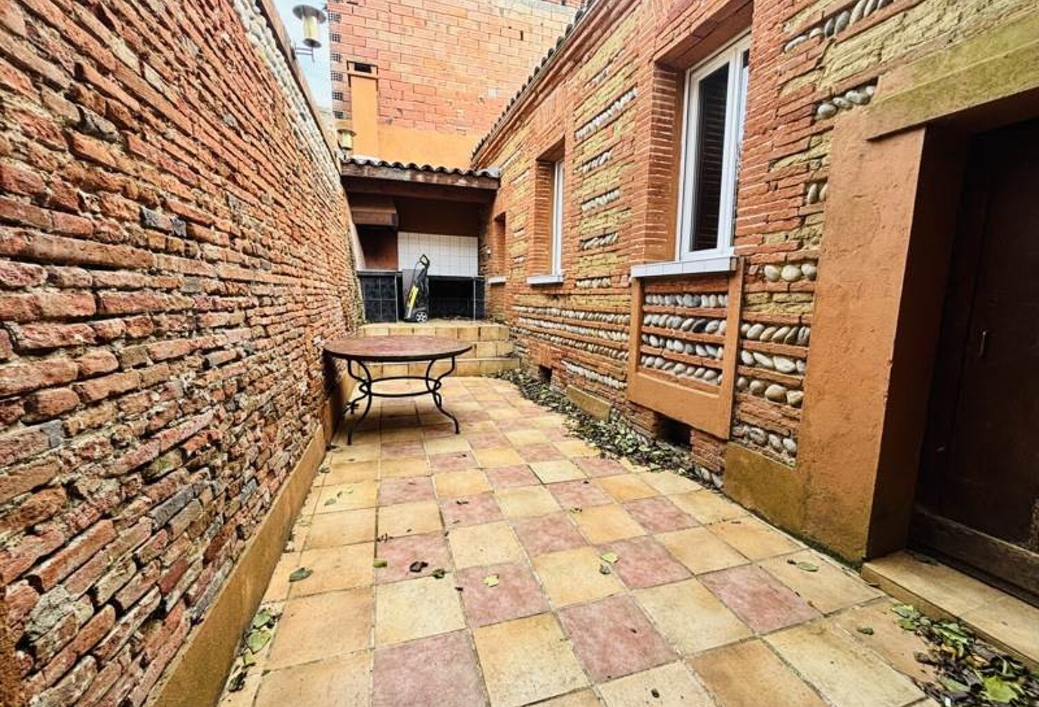 Vente immeuble   Venerque (31810) — photo 1