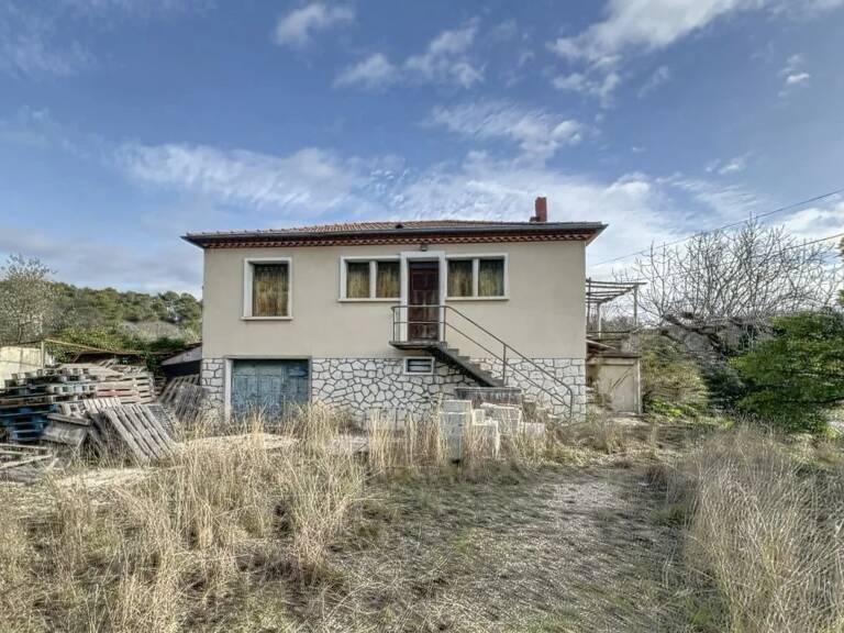 Nîmes, quartier Courbessac, 136m² répartis en deux plateaux de 68m² sur 1600m² de terrain — photo 1