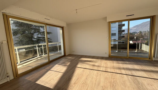Appartement 4 pièces  à louer Meylan 38240