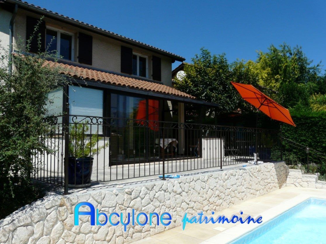 Villa / Maison  T5 à vendre Claix 38640